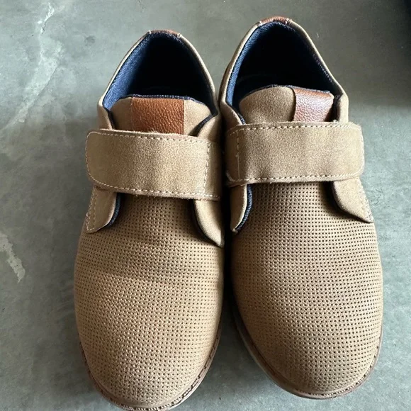 Nordstrom Shoes Nordstrom Rack Boys Brown Velcro Dress Shoes